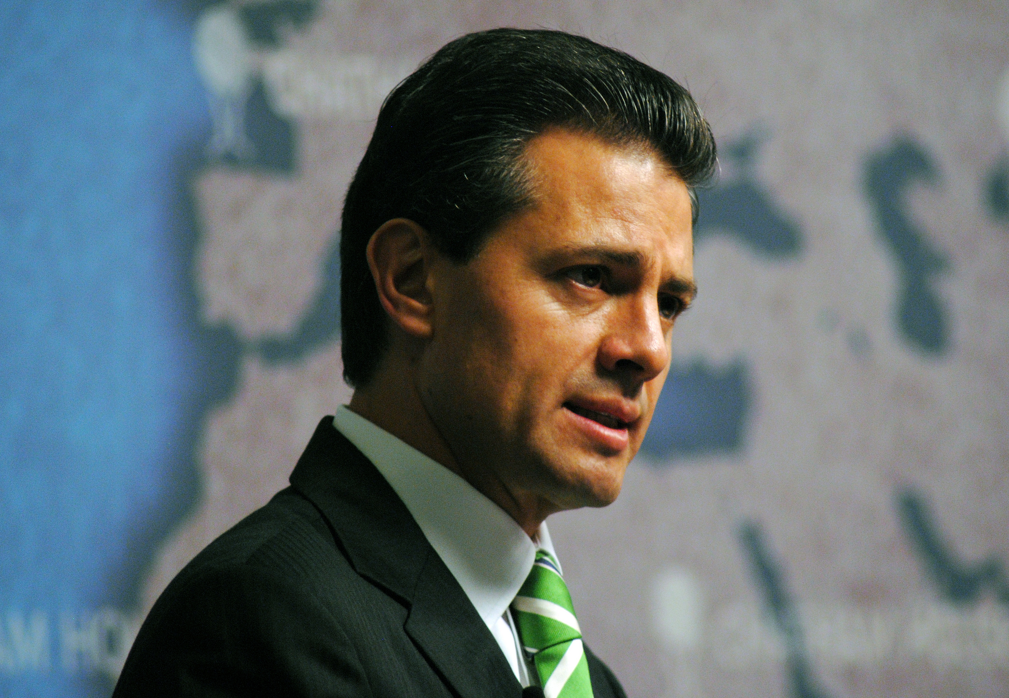 Tien jaar De Speld, Mexicaanse verkiezingstrolls en de Amerikaanse nepnieuwsambassadeur