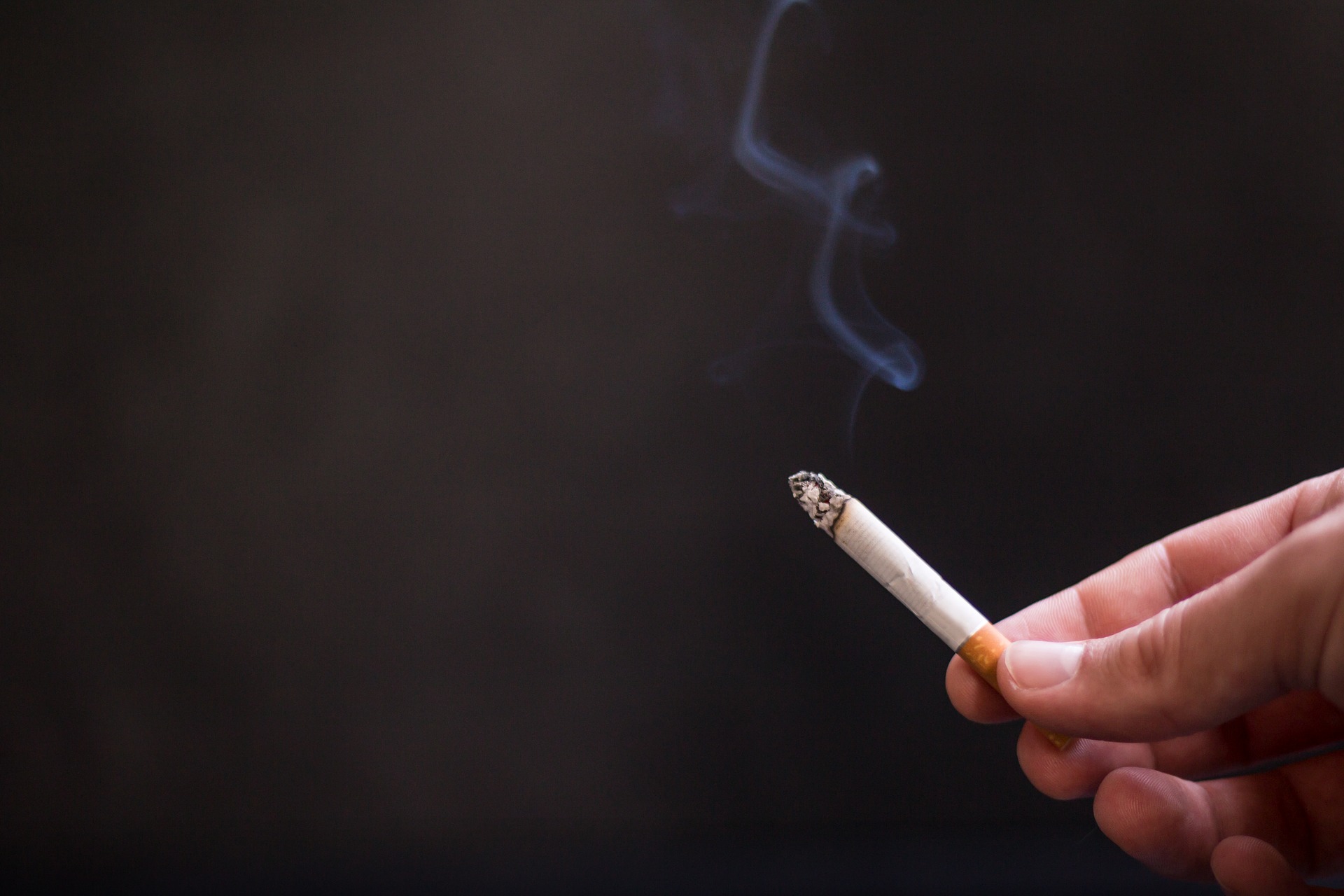 Factcheck: ‘Ieder half uur sterft een Nederlander door sigaretten’